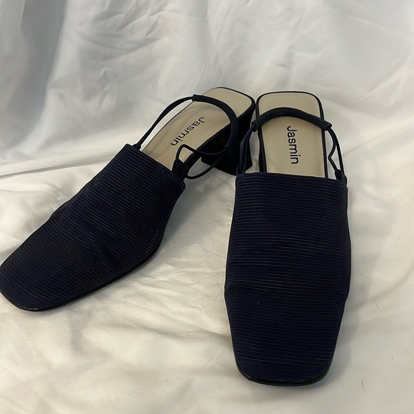 Jasmin women’s heels size 8 - Picture 1 of 4